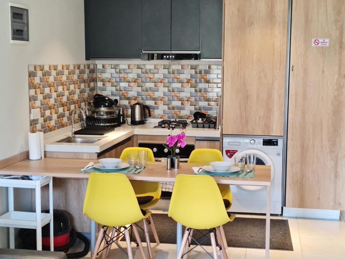 Forest View Apartments 콜롤리 외부 사진